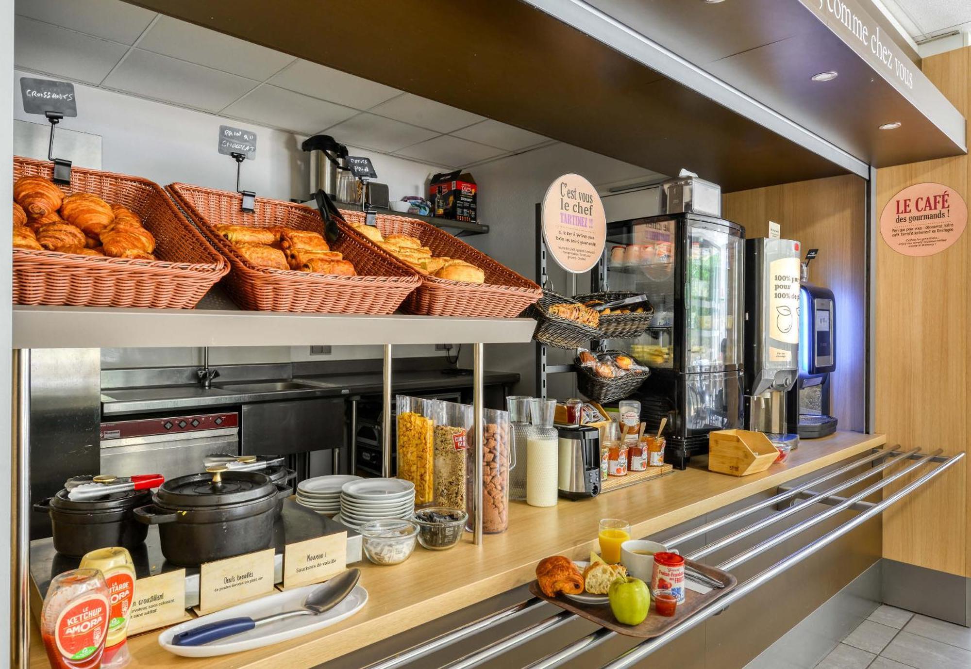 B&B Hotel Montpellier Centre Le Millenaire Екстериор снимка