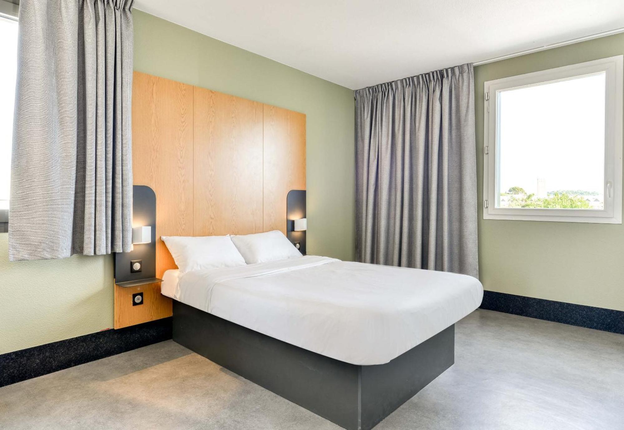 B&B Hotel Montpellier Centre Le Millenaire Екстериор снимка