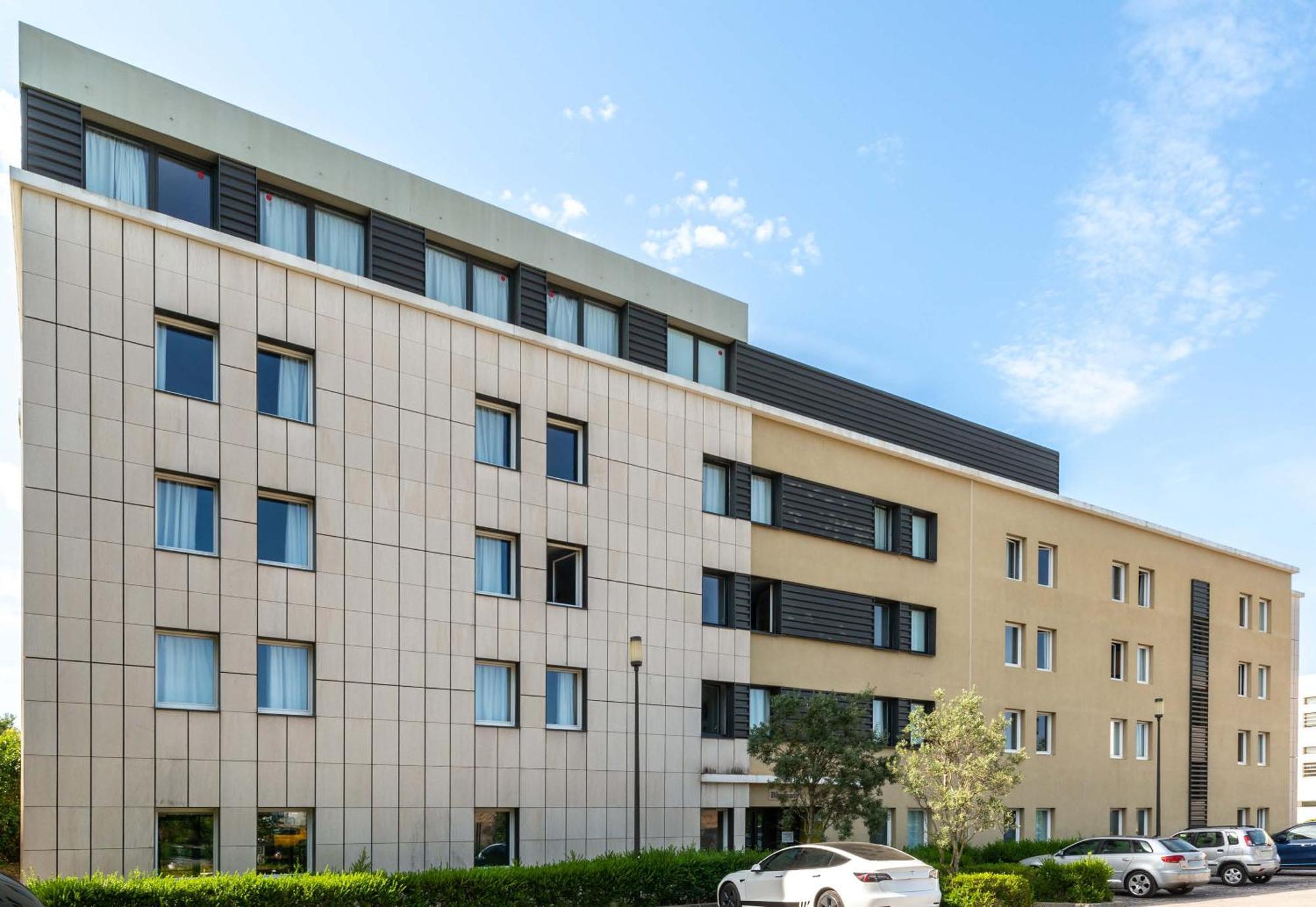 B&B Hotel Montpellier Centre Le Millenaire Екстериор снимка