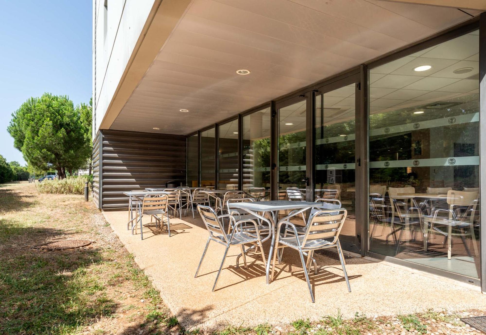 B&B Hotel Montpellier Centre Le Millenaire Екстериор снимка