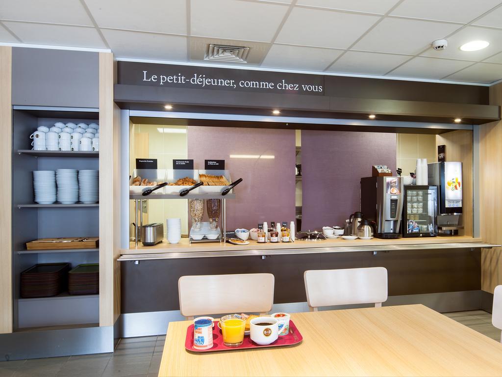 B&B Hotel Montpellier Centre Le Millenaire Екстериор снимка